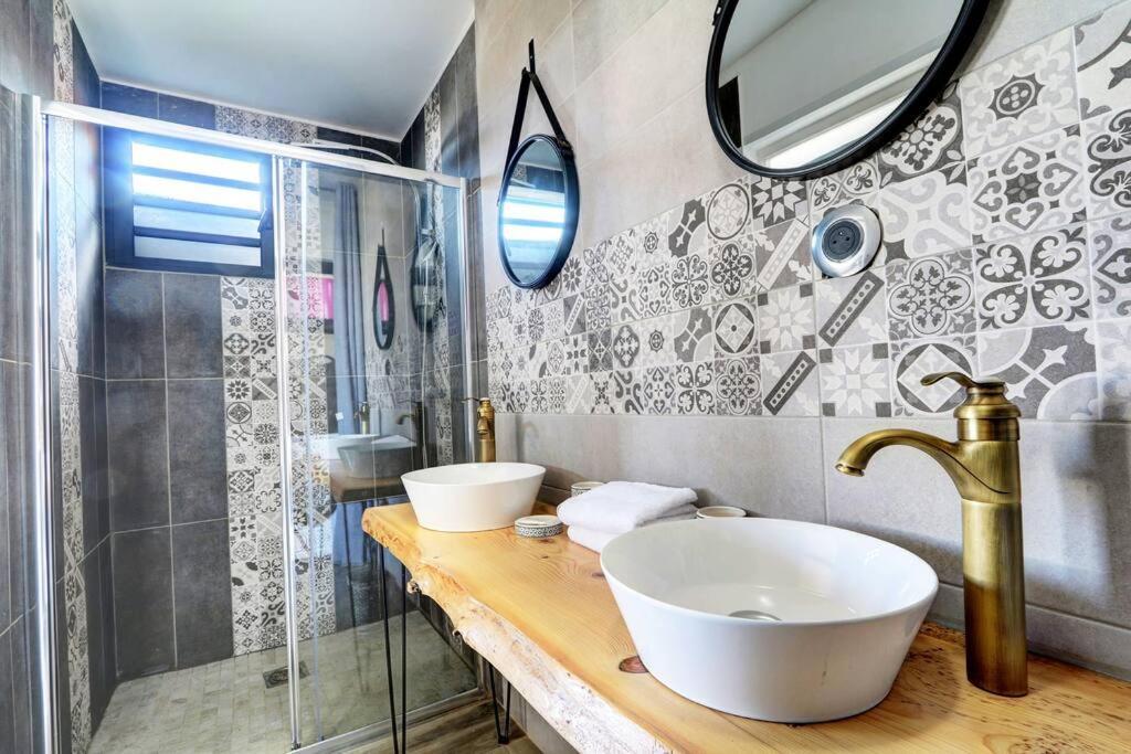 Villa 3 Etoiles Avec Piscine Chauffee Saint Pierre - Dodoterla 외부 사진